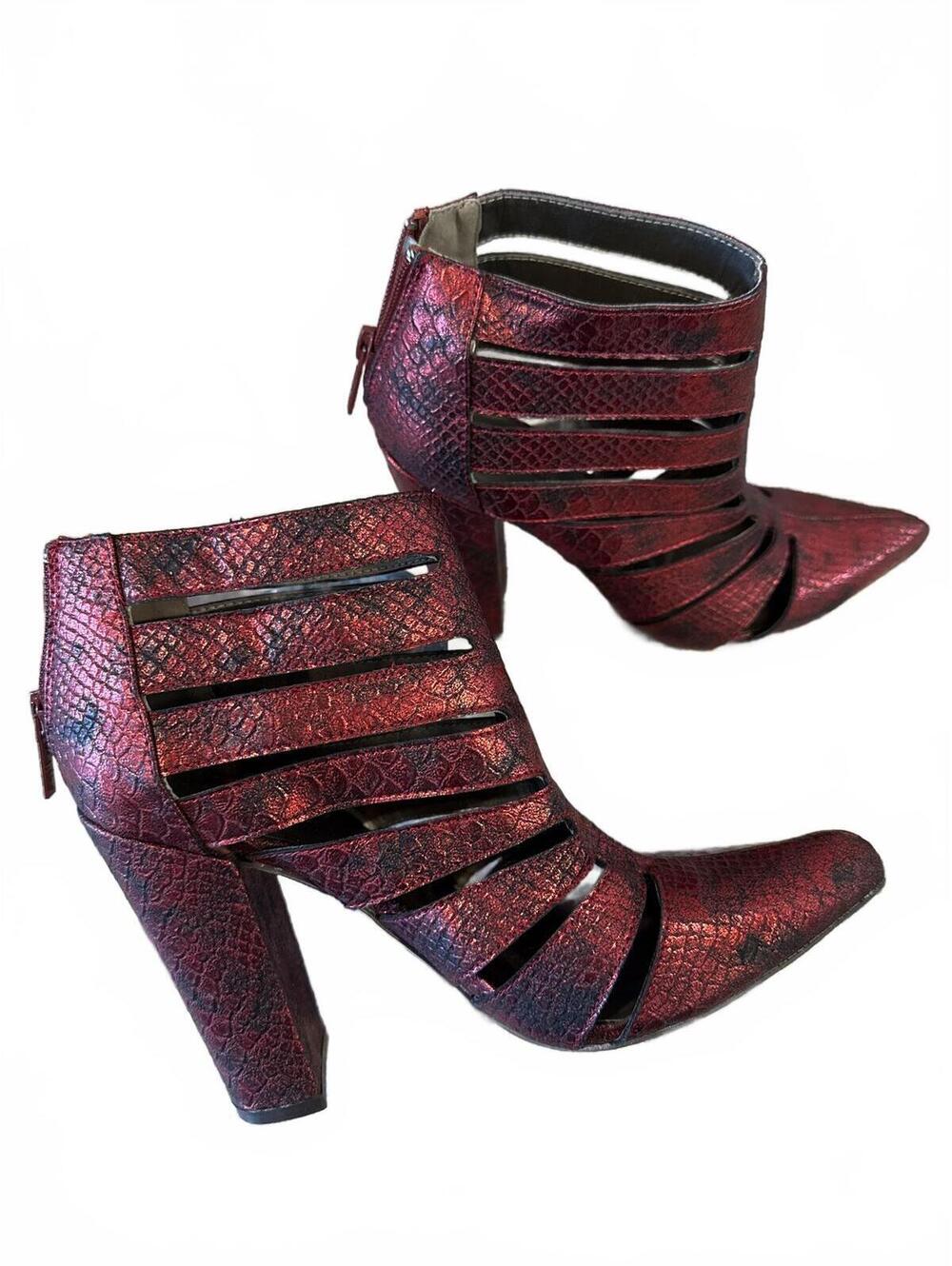 Michael Antonio Burgundy Metallic Snakeskin Cutout Ankle Boots Size 7.5